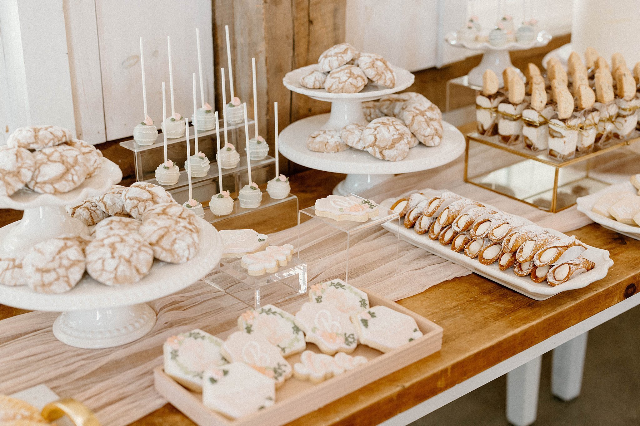 Spring-Stonefields-Estate-Wedding.jpg