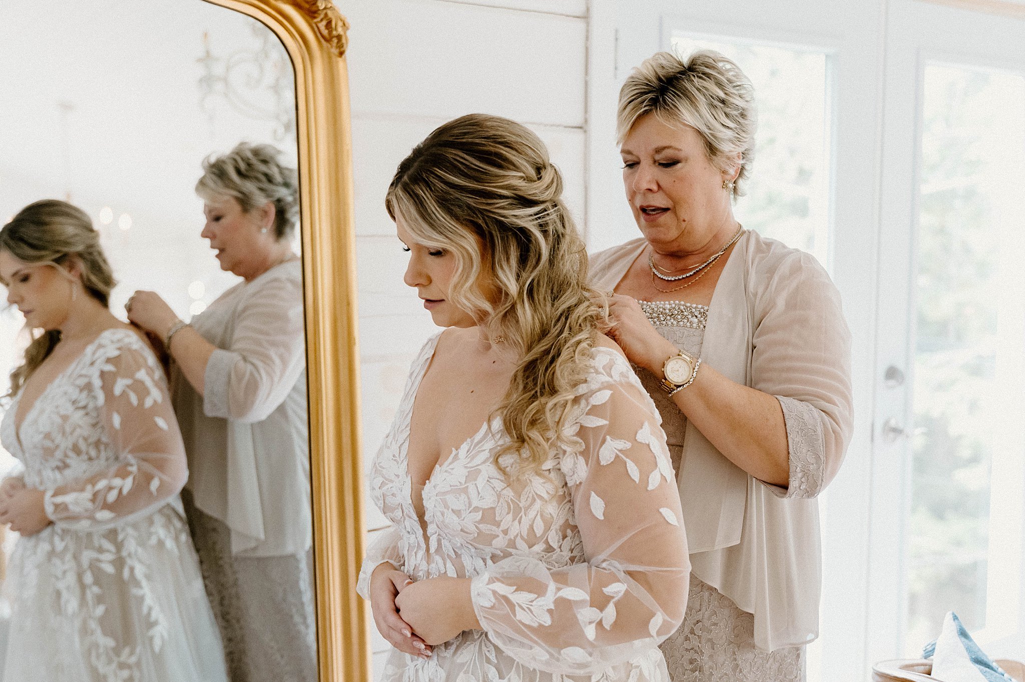 Ottawa Wedding Photographer - Le Belvedere Wedding.jpg