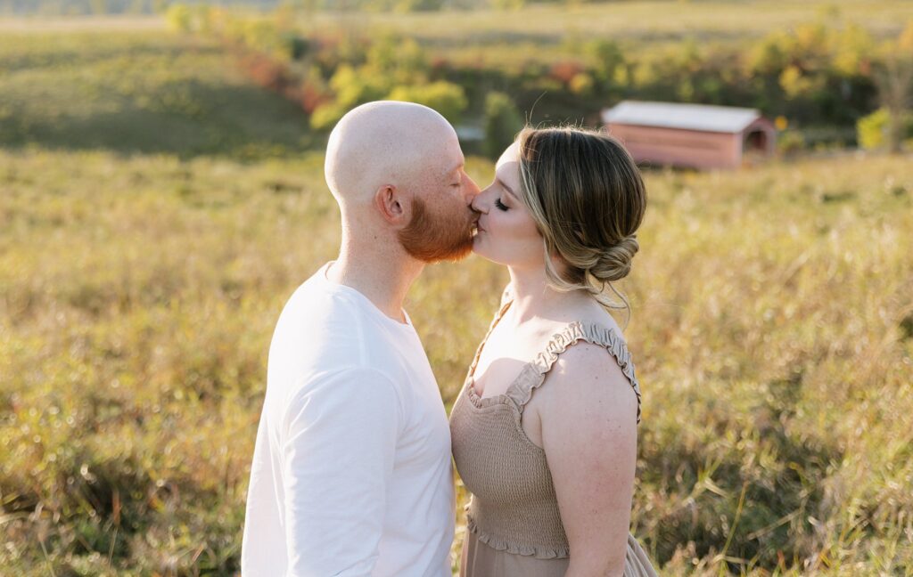 Rosie and Nick in Gatineau Park late September for a sunset engagement session.