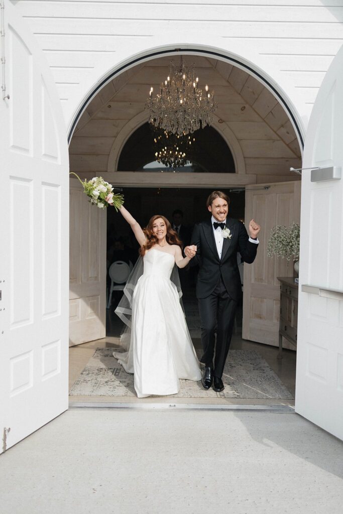 editorial stonefields estate wedding in ottawa ontario