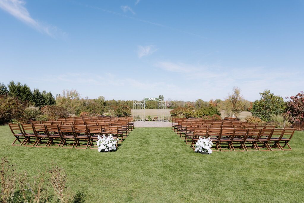 Authentic Autumn Wedding at Evermore in Ottawa