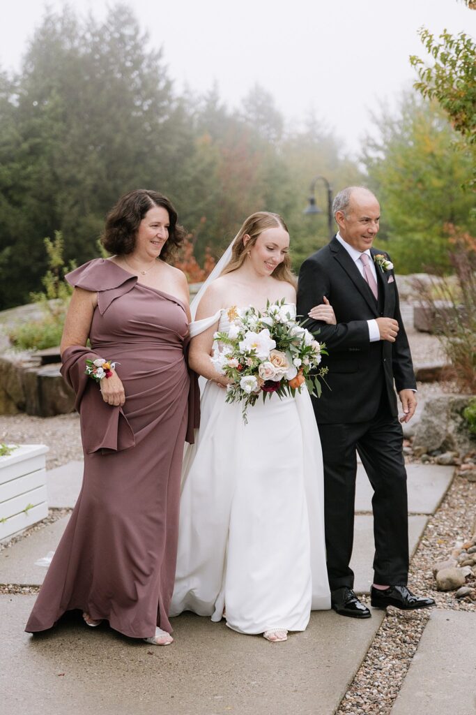 Thursday Wedding at Le Belvédère in Wakefield