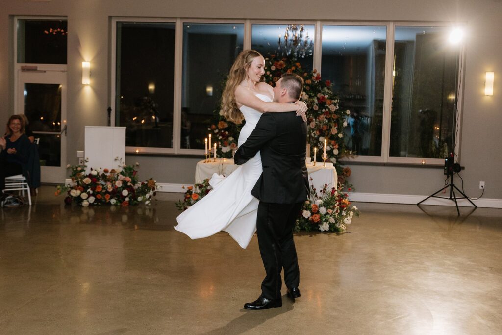 Thursday Wedding at Le Belvédère in Wakefield