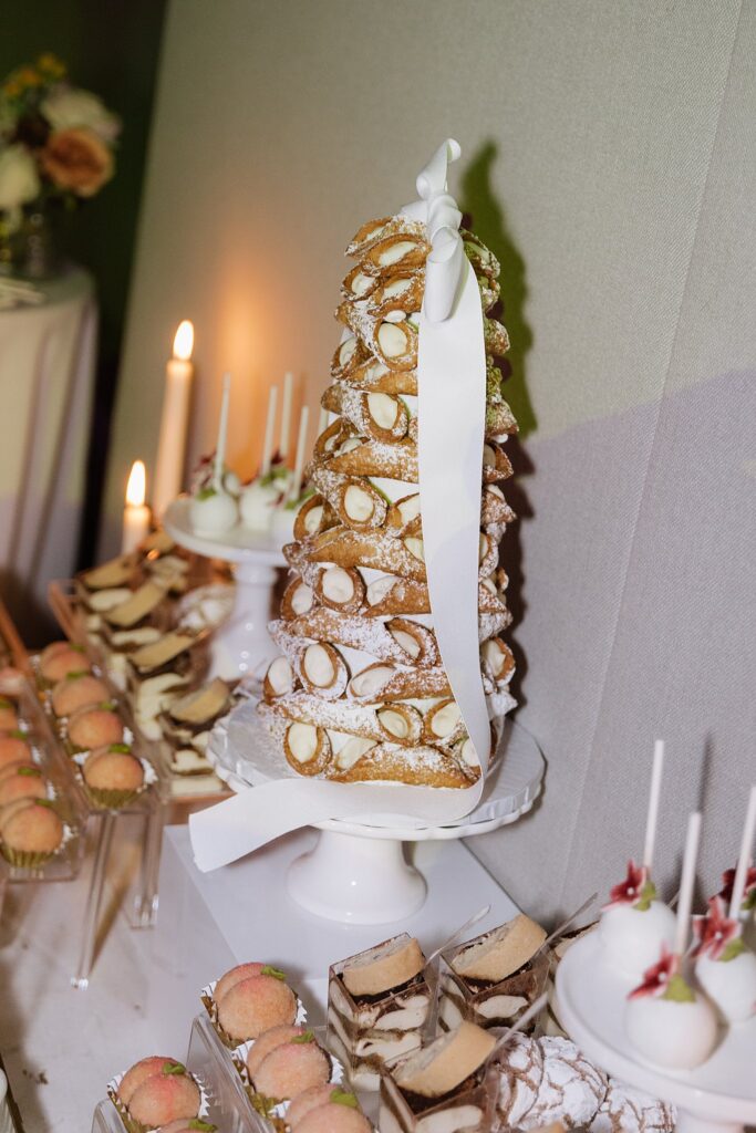 Thursday Wedding at Le Belvédère in Wakefield